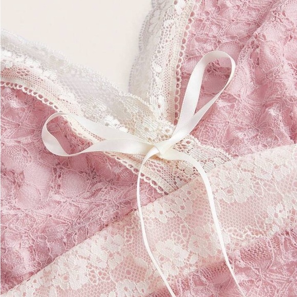 Lace Trim Cami Top - Picture 4 of 4